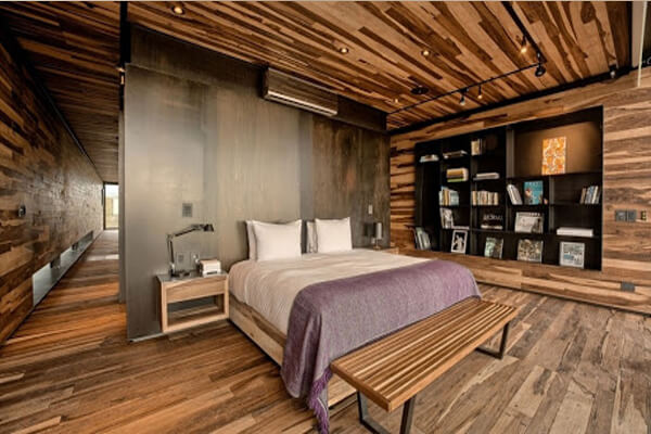 Phòng ngủ được trang bị nội thất gỗ đẹp mắt