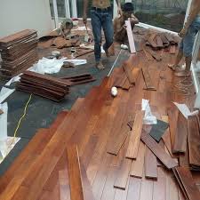 Sửa chữa sàn gỗ